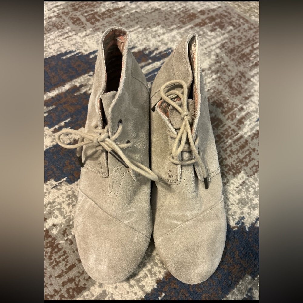 TOMS Hyde Bootie 8